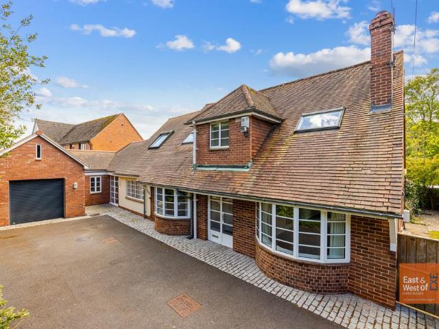 House for sale in St Leonards, Watergate