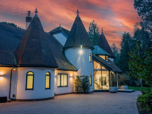 House for sale in Penn Hill, Poole