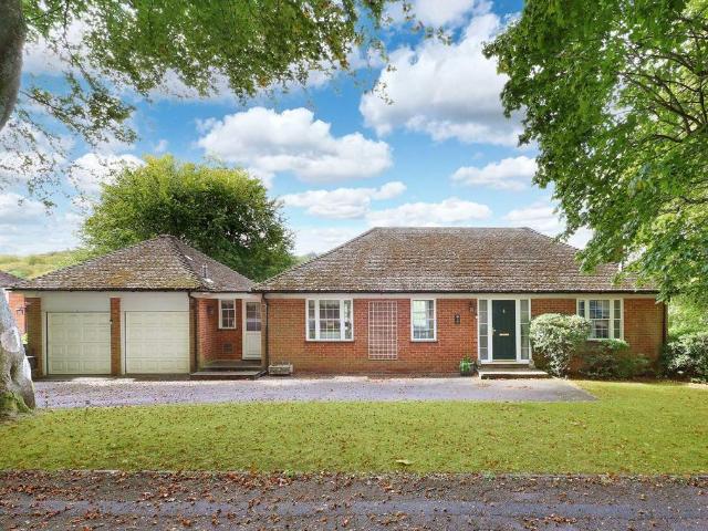House for sale in Beaconsfield and Chepping Wye Community Board, Tylers Green