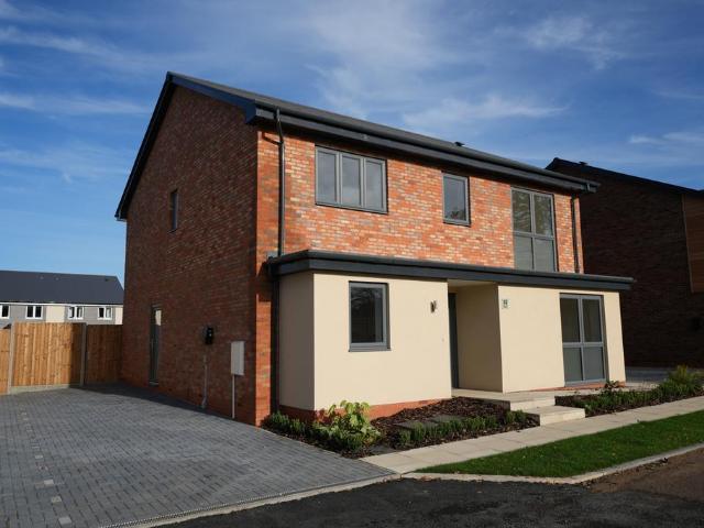 House for sale in Graven Hill Village, Evershot