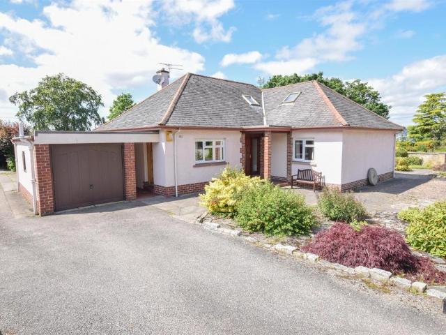 House for sale in Crown, Lentran