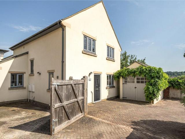 House for sale in Yeovil, Somerset