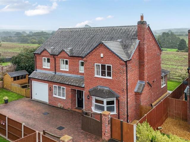 House for sale in Market Drayton, Shropshire