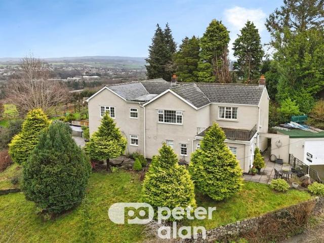 House for sale in Griffithstown