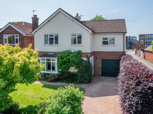 House for sale in Knutsford