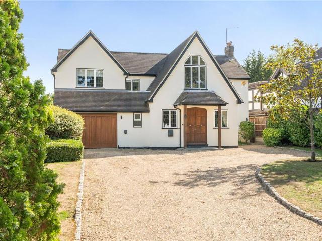 House for sale in Farnborough Park, Greater London