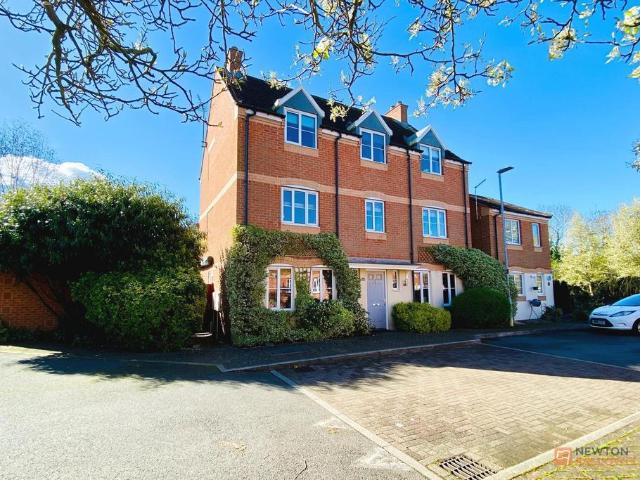 House for sale in Syston, Elmfield