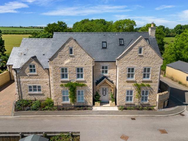 House for sale in Toll Bar, Great Casterton
