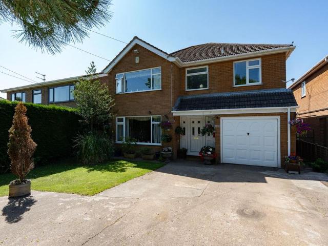 House for sale in Cowbridge, Boston