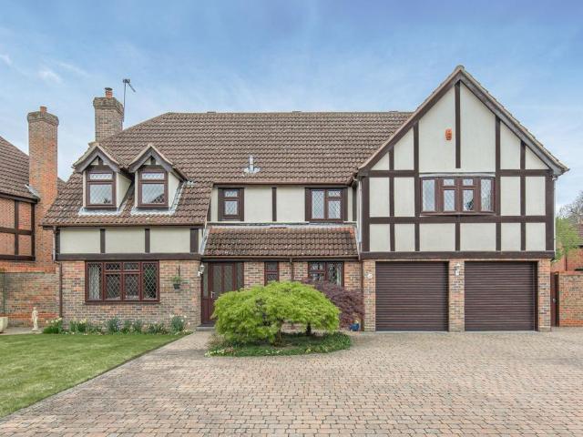 House for sale in Crostwick, Norfolk