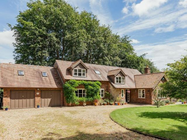 House for sale in Comers, Norfolk