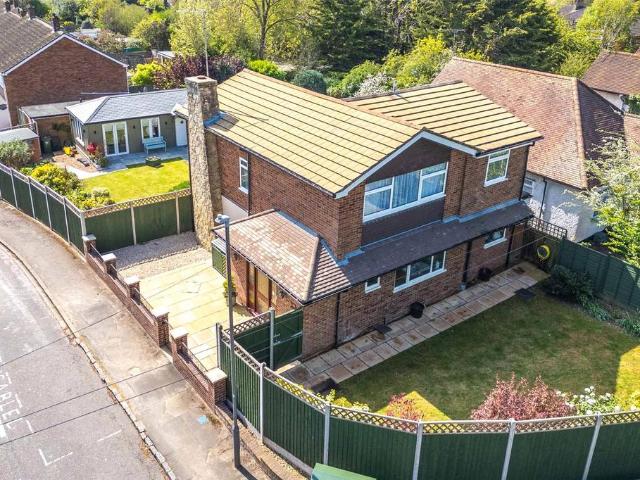 House for sale in Lunnon, Buckinghamshire