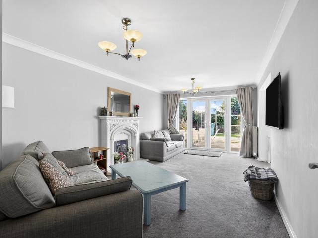 House for sale in Hartshill CP, Gun Hill