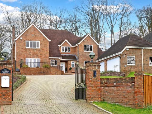 House for sale in Beaconsfield, Jordans