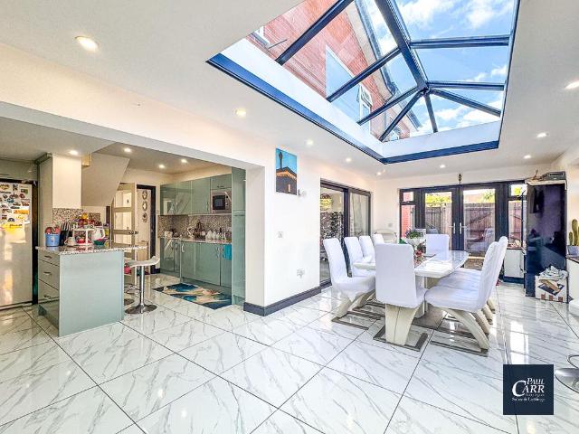 House for sale in Lichfield, Boley Park