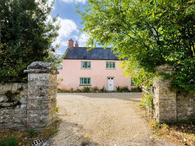 House for sale in Godney