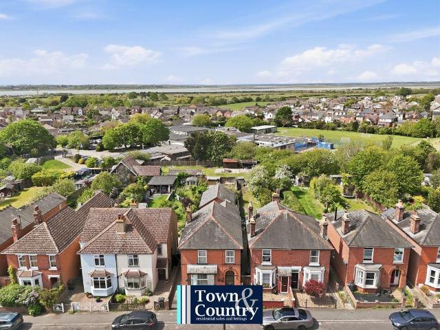 House for sale in Brightlingsea, Dale Hill