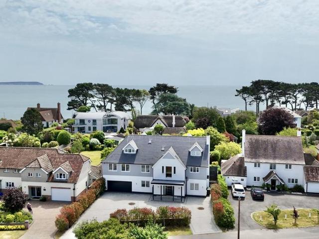 House for sale in Friars Cliff, Christchurch