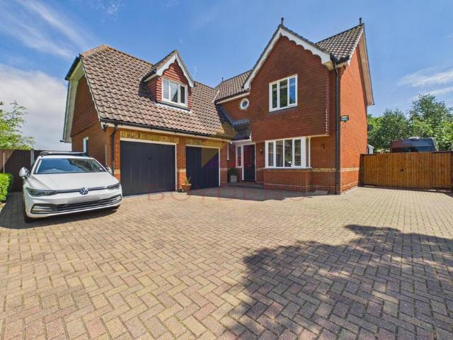 House for sale in Myland, Fordham Heath