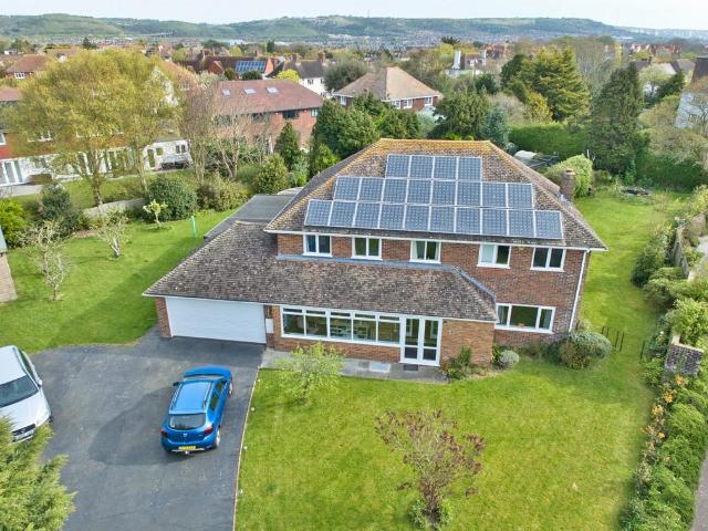 House for sale in Folkestone