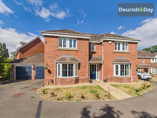 House for sale in Rowley Park, Baswich