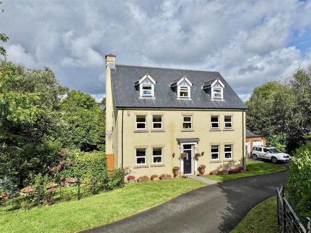 House for sale in Mount Wise