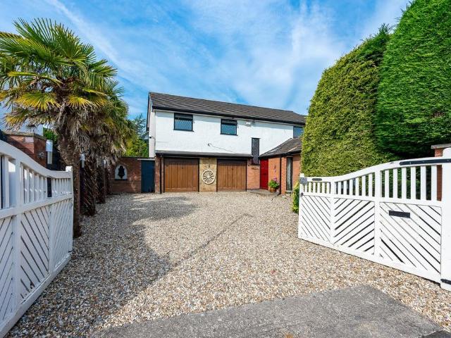 House for sale in Flint Mountain, Wales