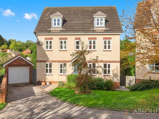House for sale in Shiphay, Torquay