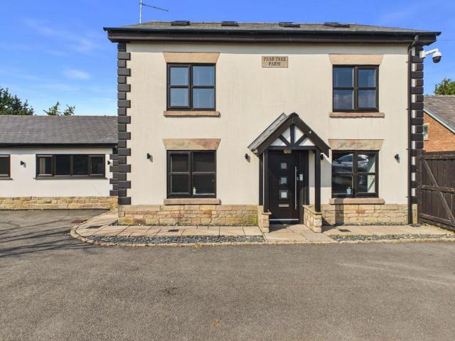 House for sale in Hoscar, Roby Mill