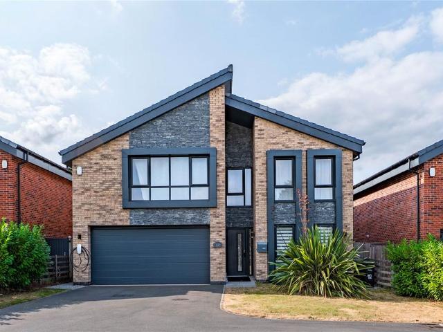 House for sale in Gedling, East Midlands