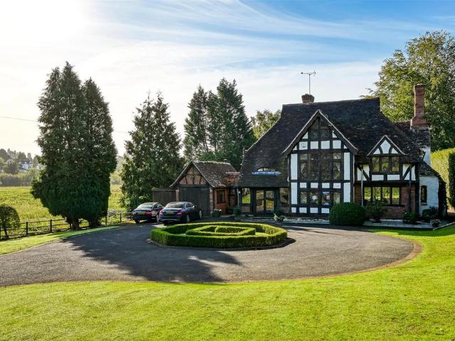 House for sale in Tettenhall Wood, Wolverhampton