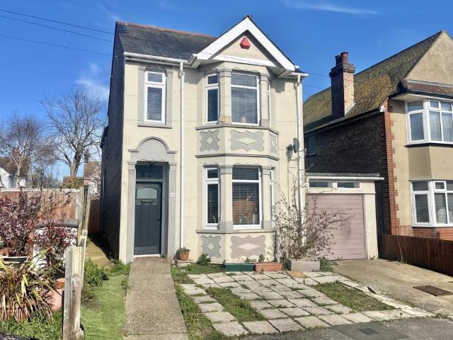 House for sale in Dale Hill, Essex