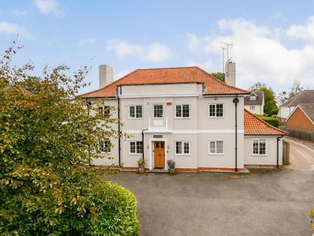 House for sale in Saltwood, Folkestone and Hythe