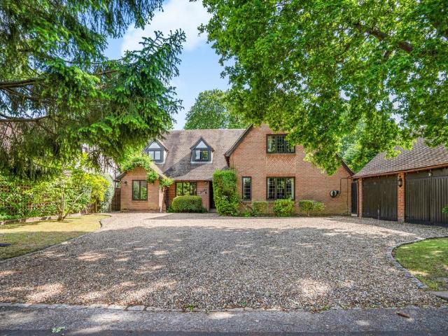 House for sale in Westborough, Surrey