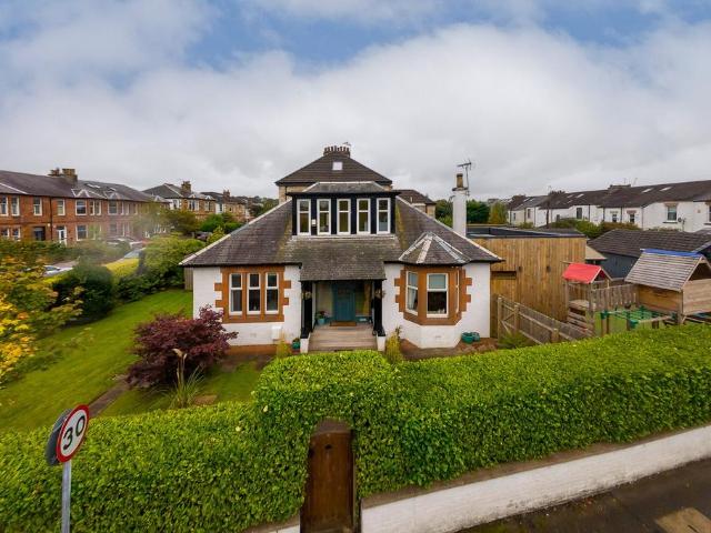 House for sale in Orchard Park, Giffnock