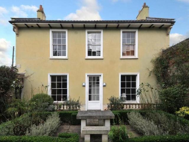 House for sale in Hotwells, Feckenham