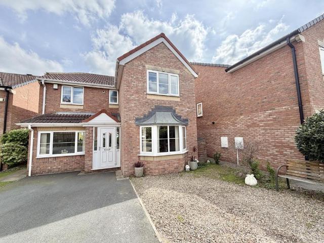 House for sale in Garforth, West Yorkshire