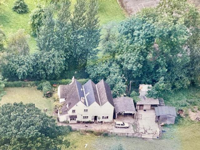 House for sale in Alderminster, Warwickshire