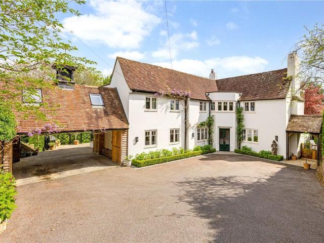 House for sale in Devizes, Wiltshire