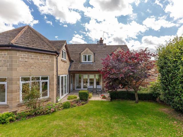 House for sale in Black Bourton, Oxfordshire