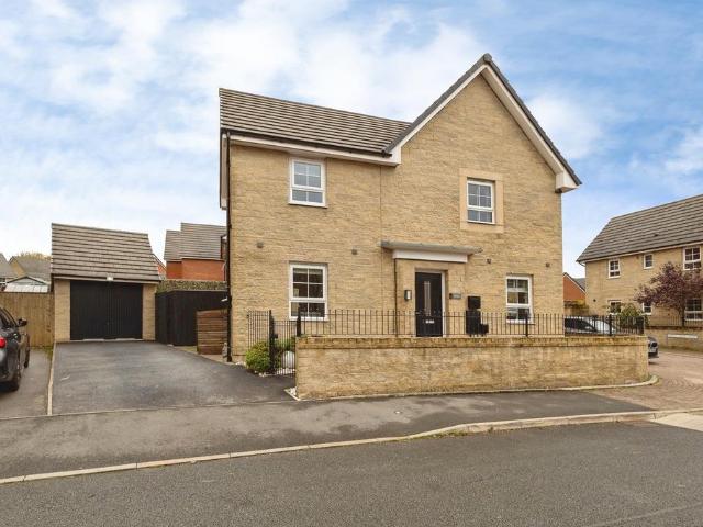 House for sale in Hattersley, Tameside