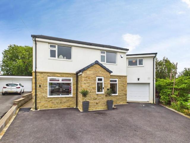 House for sale in Eldwick, Bradford