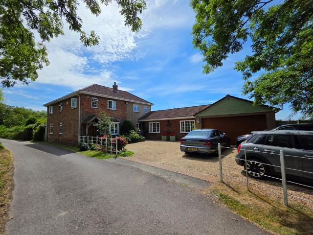 House for sale in Brent Knoll, Somerset