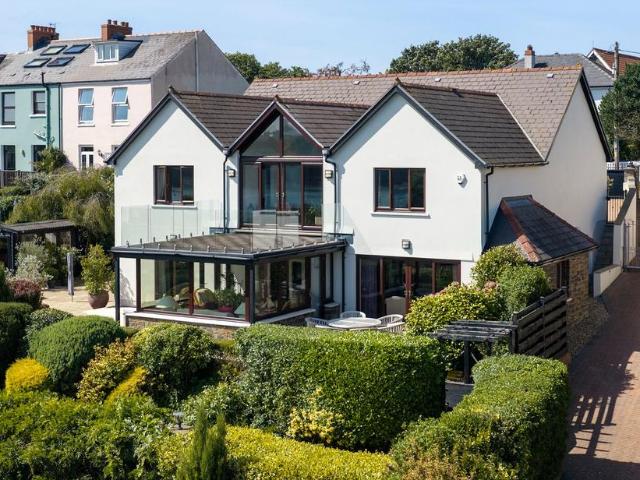 House for sale in Neyland, Pembrokeshire