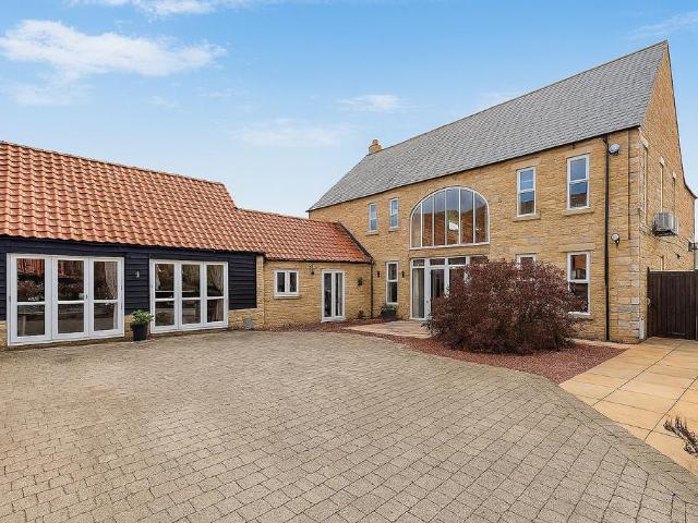House for sale in Peterborough