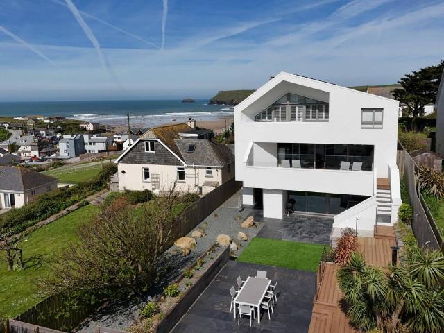 House for sale in Polzeath, Cornwall