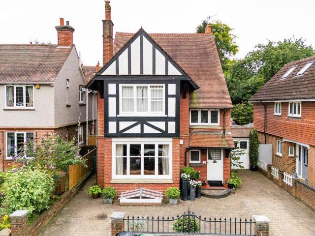 House for sale in Reigate, Reigate and Banstead