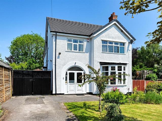 House for sale in Goldthorn Hill, West Midlands
