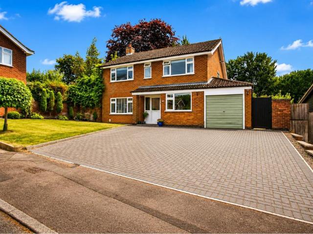House for sale in Stanford On Avon, Leicestershire