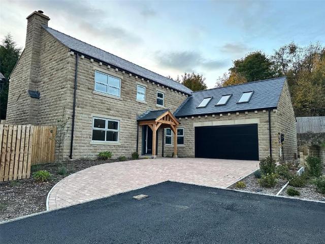 House for sale in Howden Clough, Batley